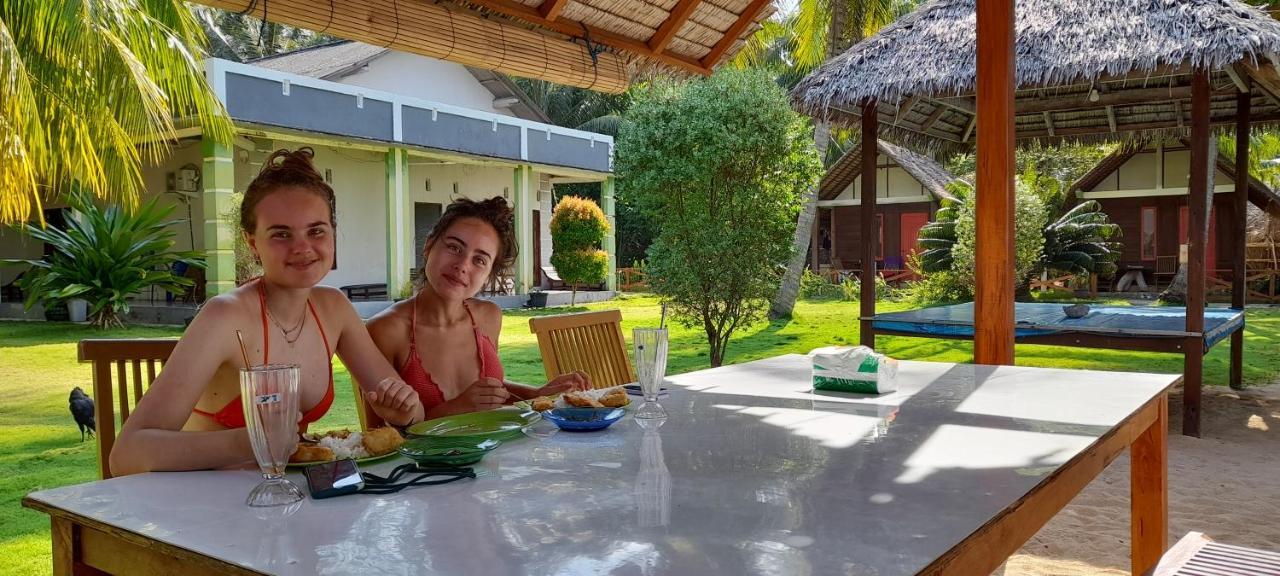 Bungalow Karimunjawa Luaran gambar