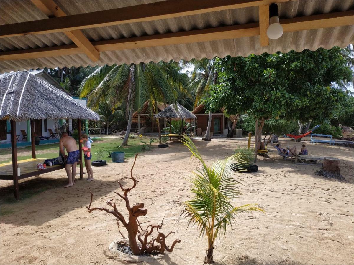 Bungalow Karimunjawa Luaran gambar