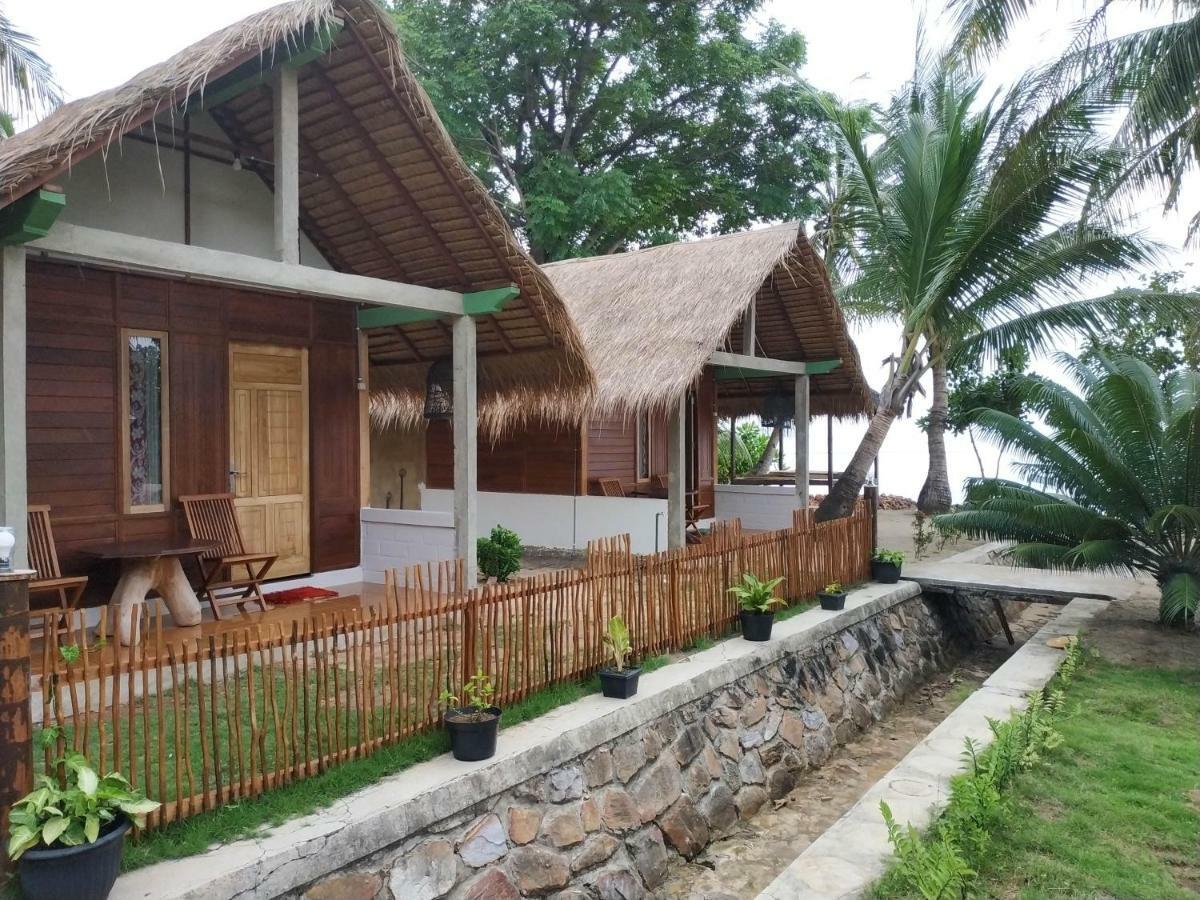 Bungalow Karimunjawa Luaran gambar