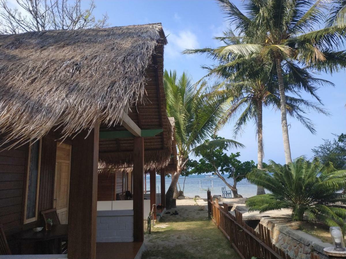 Bungalow Karimunjawa Luaran gambar